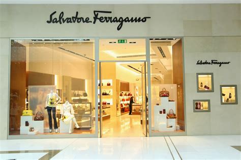 ferragamo outlet website.